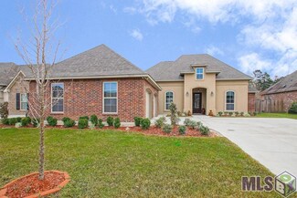 4825 Alice Louise Dr, Greenwell Springs, LA 70739