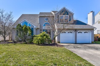 3 Melissa Ln, Howell, NJ 07731