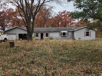 8535 S 100 E, North Judson, IN 46366