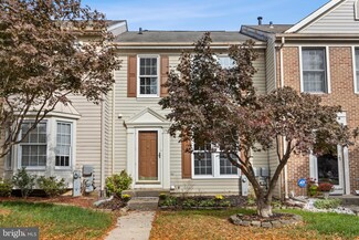 26 Fencerow Ct, Nottingham, MD 21236