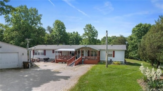 5462 E Mockingbird Ln, Lexington, IN 47138