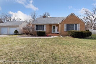 1849 Schoolcraft St, Holt, MI 48842