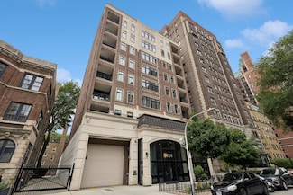 434 W Melrose St Unit 401, Chicago, IL 60657
