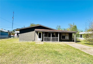 2203 Ellis Dr, Westlake, LA 70669