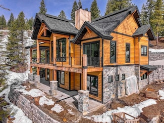 15 Veil Cave Ct, Donnelly, ID 83615