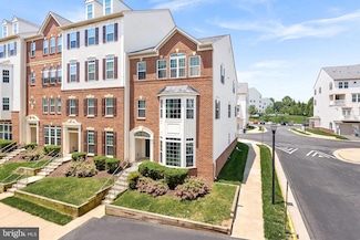 7471 Brunson Cir Unit 10A, Gainesville, VA 20155