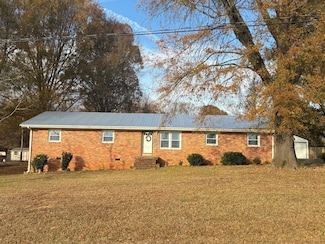 711 Hillbrook Cir, Pacolet, SC 29372