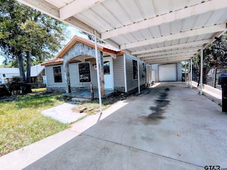 211 Watkins St, Longview, TX 75604