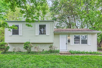 5422 Everson Rd N, Columbus, OH 43232