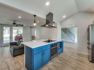 1253 Willow Glen Dr, Dallas, TX 75232