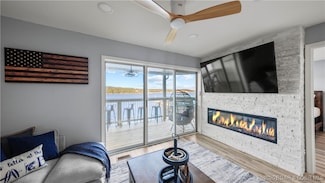 1481 Ledges Dr Unit 1019, Osage Beach, MO 65065