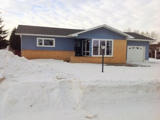 509 2nd Ave E, McLaughlin, SD 57642