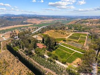 4417 Brodea Ln, Fallbrook, CA 92028