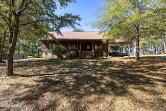337 Searcy Dr, Juliette, GA 31046