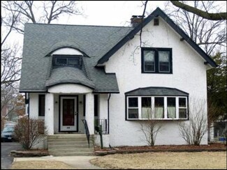 200 Brownell St, Thornton, IL 60476