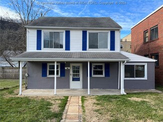6557 Roosevelt Ave, Charleston, WV 25304