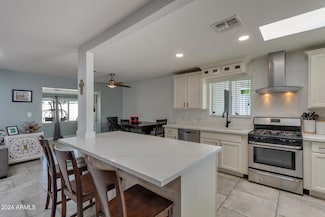 4628 E Holly St, Phoenix, AZ 85008