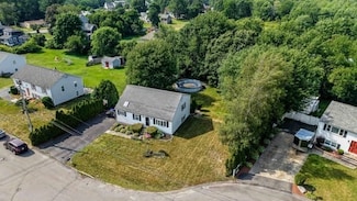 40 Elmwood Dr, Taunton, MA 02780