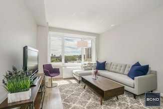 178-02 Hillside Ave Unit 806, New York City, NY 11432