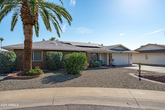 18415 N 97th Dr, Sun City, AZ 85373