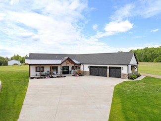 1545 Maplewood Ridge Rd, Brainerd, MN 56401