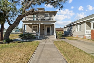 809 University Blvd, Galveston, TX 77550