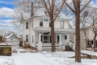 1210 21st St, Rock Island, IL 61201