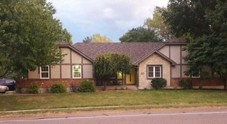 4409 NW Lake Dr, Lees Summit, MO 64064