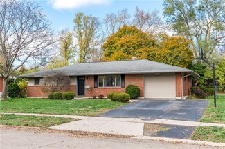 2069 Ridgebury Dr, Dayton, OH 45440