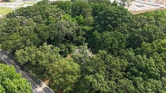 4854 Stonewall Tell Rd, Atlanta, GA 30349