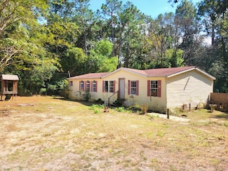609 Shortwell Ave, Crestview, FL 32539