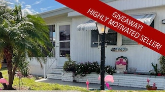 2843 Palm Lake Dr, Sarasota, FL 34234