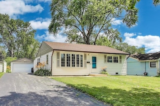 3708 Bluebird Ln, Rolling Meadows, IL 60008