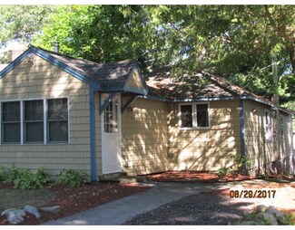 204 Barton Rd, Stow, MA 01775