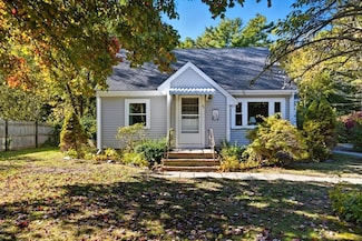 67 Swifts Beach Rd, Wareham, MA 02571
