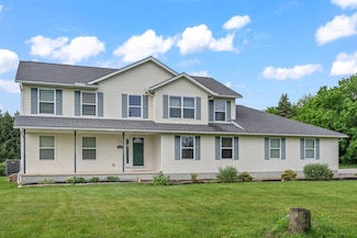1562 Hanover Rd, Delaware, OH 43015