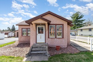 1790 County Road D W, New Brighton, MN 55112