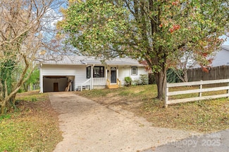 103 Clark St, Marion, NC 28752