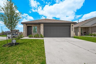 12303 Lariat Run Dr, Houston, TX 77014