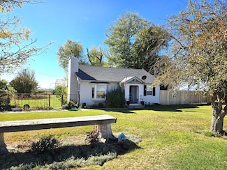1896 County Road 105, Tulelake, CA 96134