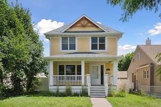 1642 Thomas Ave N, Minneapolis, MN 55411