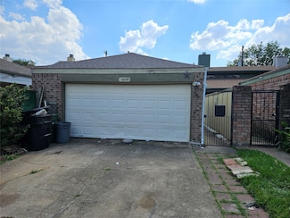 5624 Allendale Rd, Houston, TX 77017