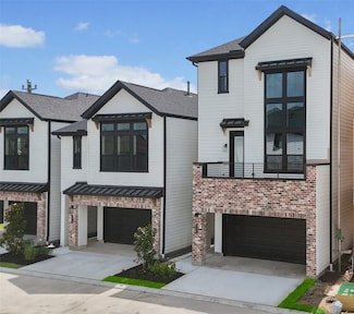 3514 W Hamilton St, Houston, TX 77063