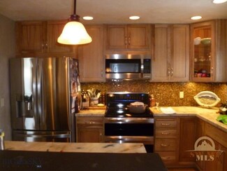 302 Ordway St S, Wilsall, MT 59086