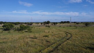 8623 Us-83, Ovalo, TX 79567