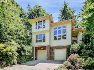 5912 SW Yamhill St, Portland, OR 97221