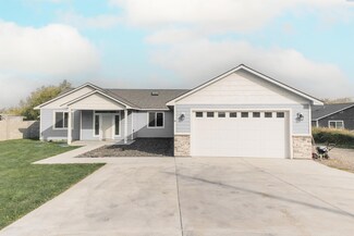 36307 S Gerards Rd, Kennewick, WA 99337