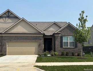 807 Kelpie Dr, Ann Arbor, MI 48108