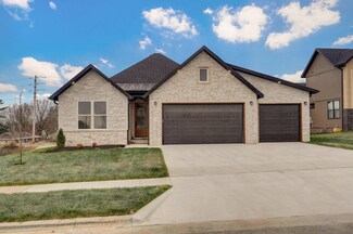 4967 S Aaron Ave, Springfield, MO 65810