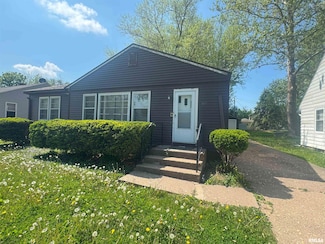 511 16th Ave N, Clinton, IA 52732